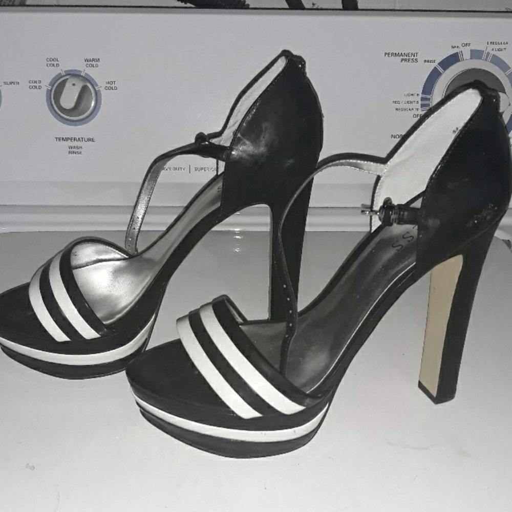 Guess Heels